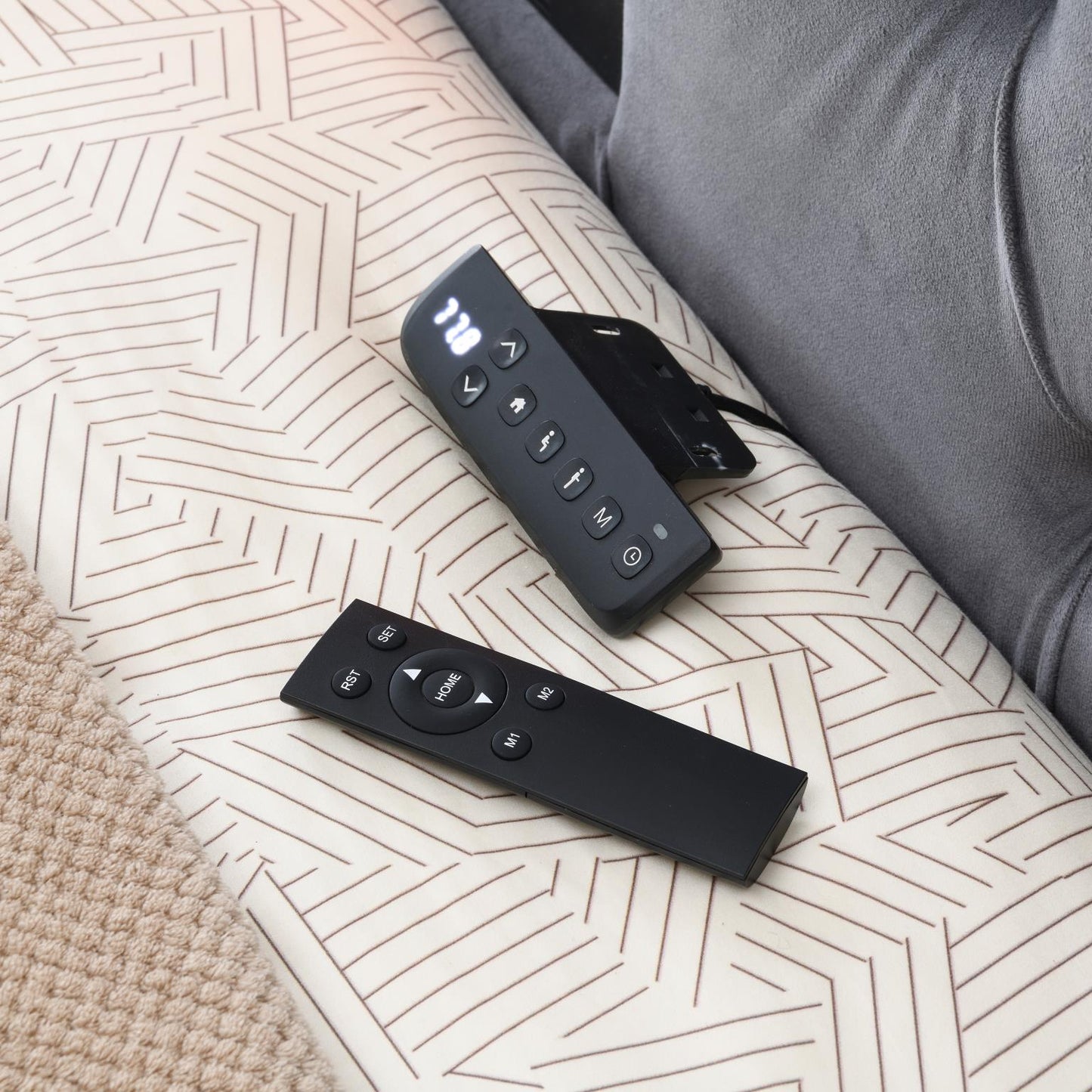 Quinn Velvet Upholstery Beds