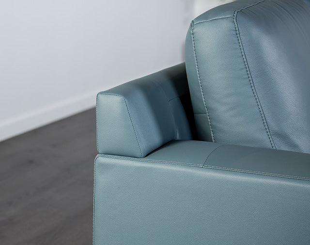 Stordal - Sectional, Left Chaise