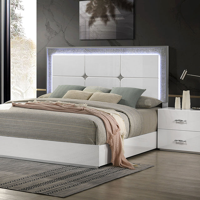 Stoholm - Queen Bed
