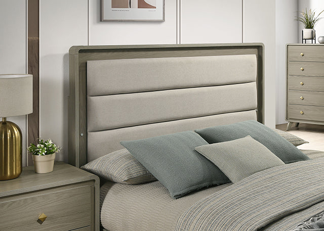 Rainier - E.King Bed