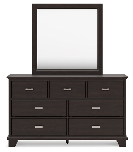 Covetown Queen Panel Bed with Mirrored Dresser, Chest and Nightstand