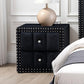 Farese - Queen Bed w/ 2 Nightstands