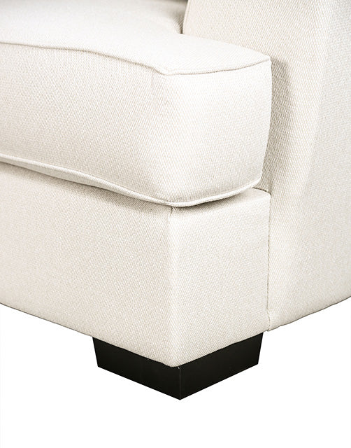 Hyde Park - Loveseat w/ Pillows
